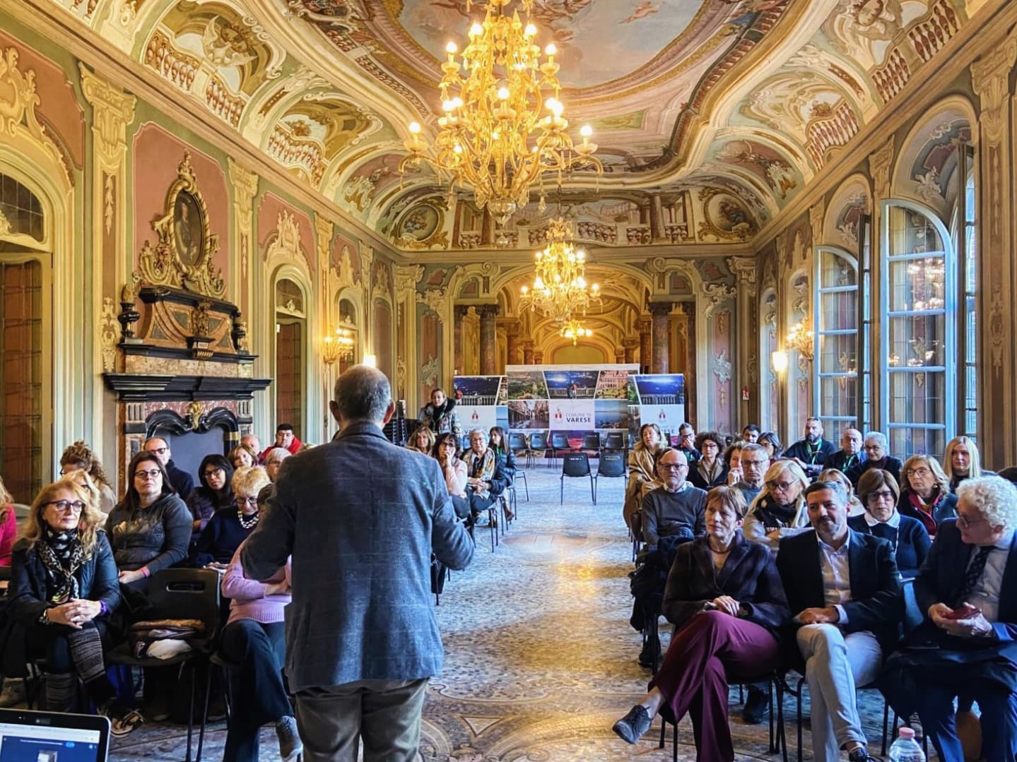 Corso per volontari delle associazioni di volontariato oncologico